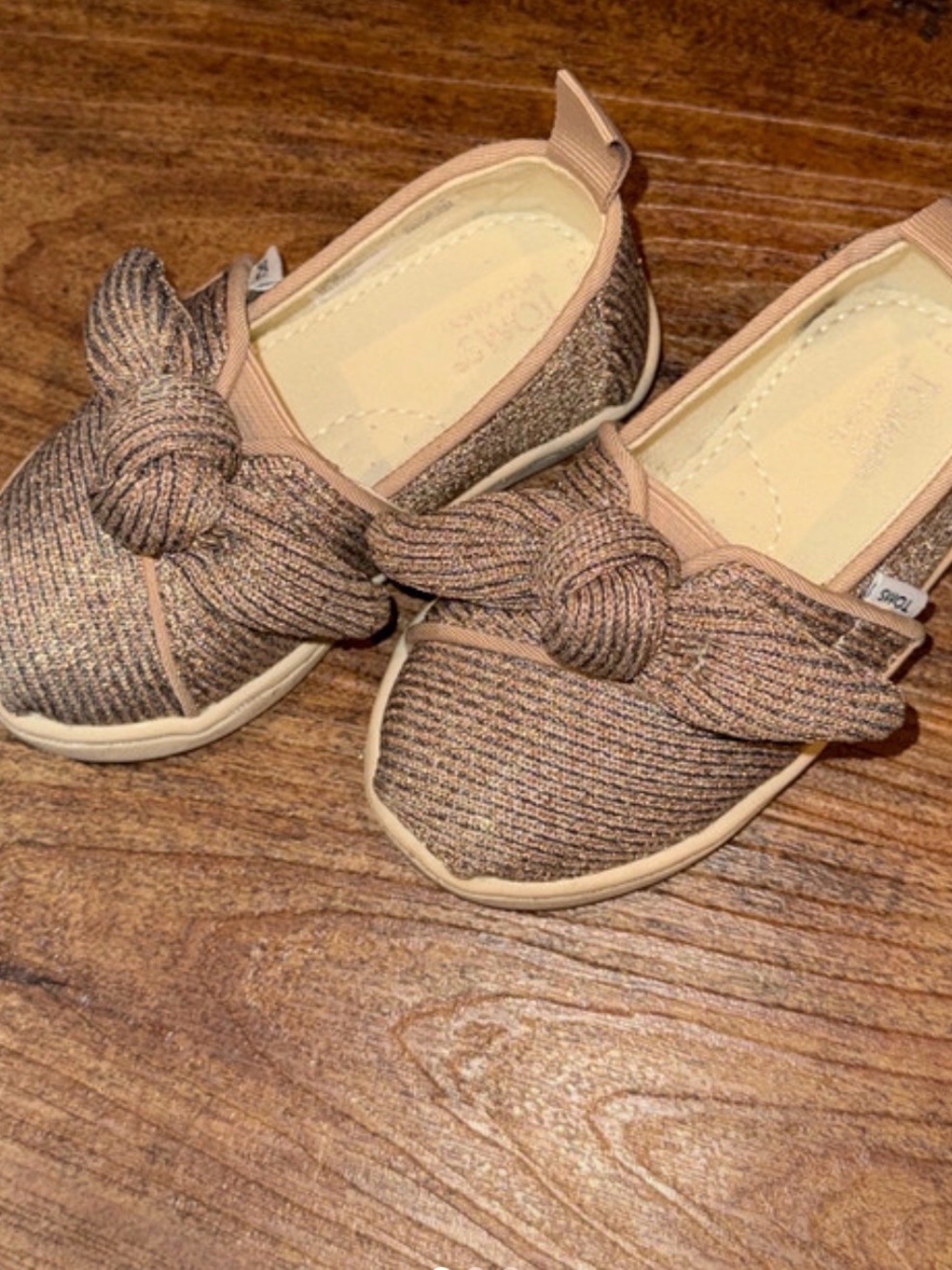 TOMS Alpargata Kids Sparkle Design Espadrilles with Bow/Knot Detail - Toddler 5